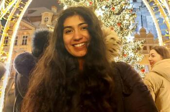 ¿Quién era Consuelo Zambra, chilena que murió atropellada por un taxi sin conductor en Praga?