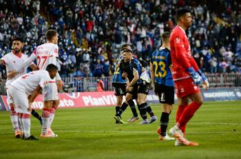 ¿Lo llamaron desde Santiago? Juez del VAR ahora dice que no vio nada raro en partido de la Promoción