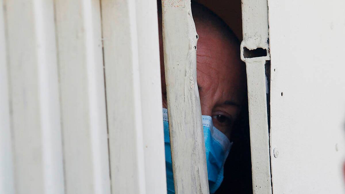 Cuarentenas aumentan violencia intrafamiliar y consumo de alcohol y drogas