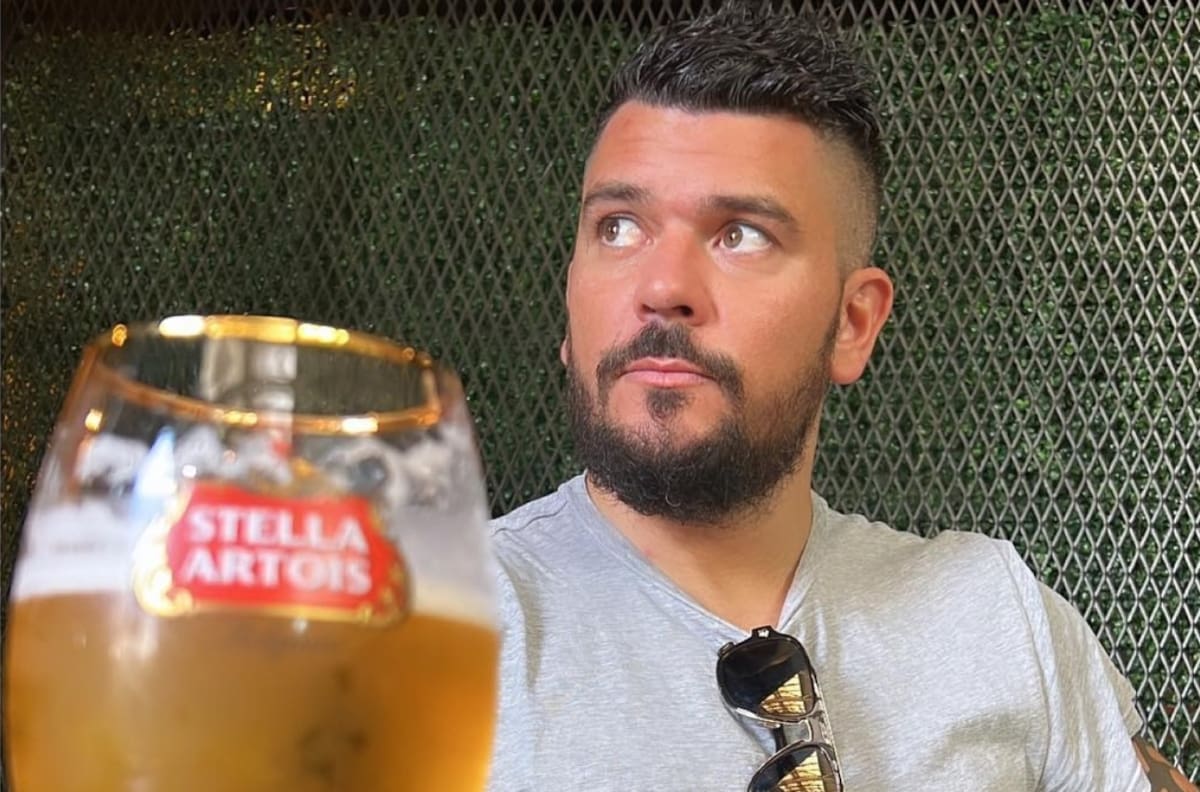 "A los diecisiete modelando": Juan Pedro Verdier compartió foto del recuerdo de su adolescencia