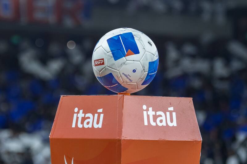 La ANFP tiene una millonaria deuda con TNT Sports.