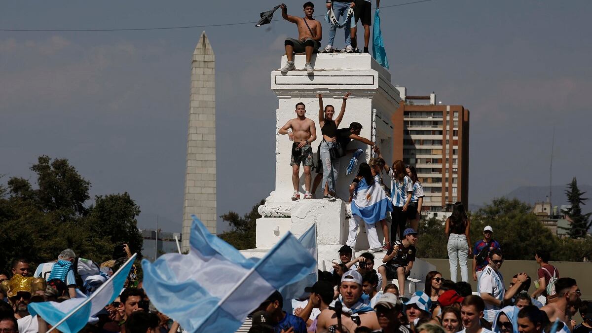 Hinchas argentinos en Chile