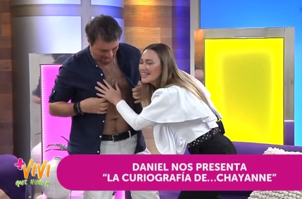Le sacó la camisa: Daniela Nicolas protagonizó incómodo momento con Daniel Valenzuela