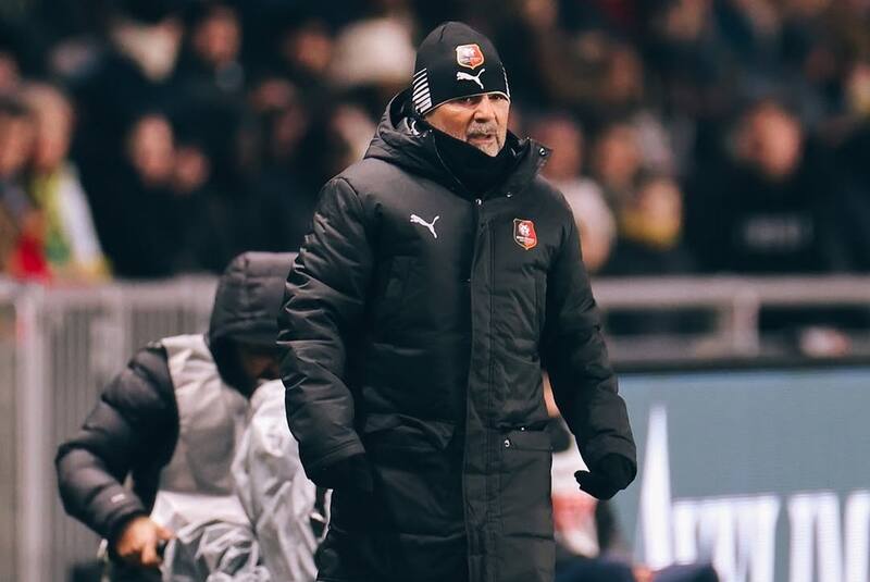 Consumó hoy una durísima derrota.