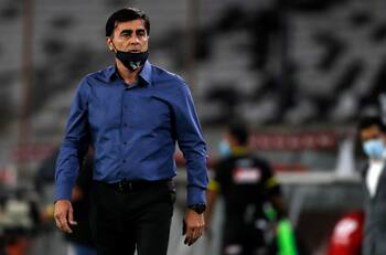 La voltereta de Gustavo Quinteros en Colo Colo respecto a la situación de Nicolás Blandi