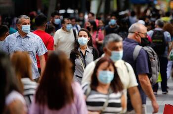 Paso a Paso: Gobierno resolverá el lunes posible cuarentena para la Región Metropolitana
