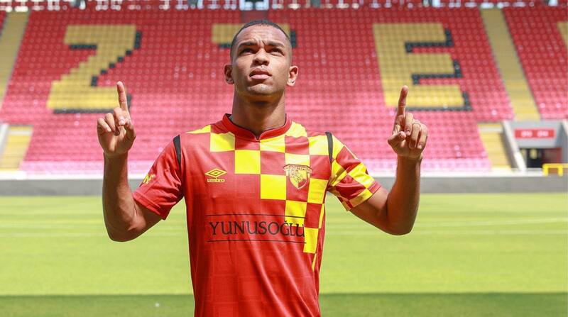 será la nueva competencia de Ben Brereton en el Southampton.