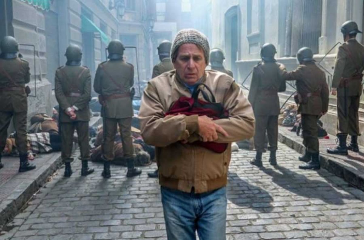 "Tengo Miedo Torero": Alfredo Castro agradeció que Pedro Lemebel "esté en primera línea en este momento, como se lo merece"