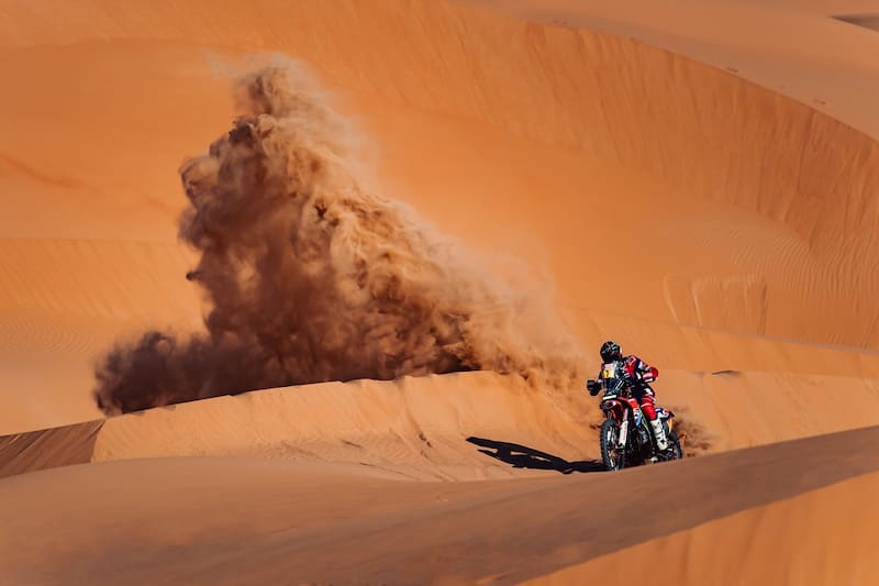 Nacho Cornejo sigue en el podio del Dakar. Prensa HRC
