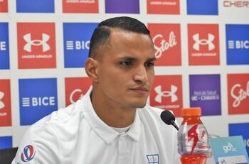 Fracaso consumado: Universidad Católica anunció la salida anticipada de Brayan Rovira