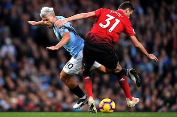 Manchester City vs Manchester United animarán la jornada dominical en la Premier League