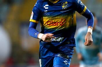 Oficial: Ex capitán de Everton se confirmó como flamante refuerzo de Santiago Wanderers