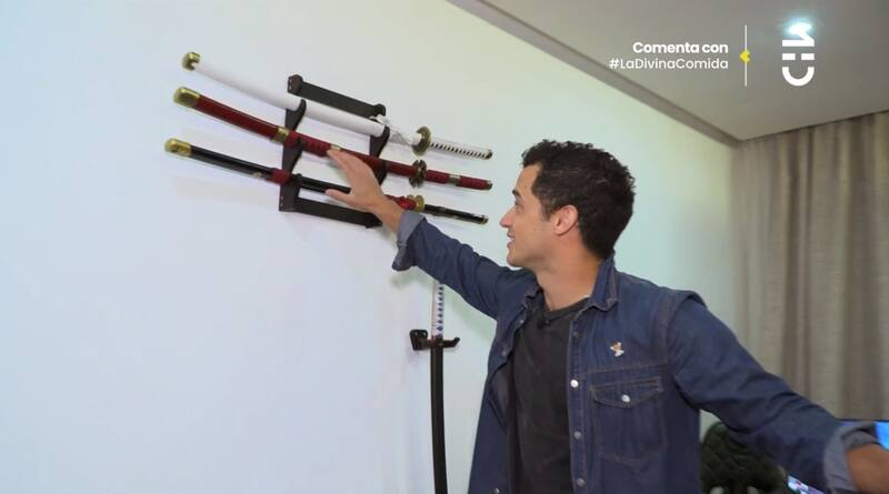 El actor e influencer mostró en “La Divina Comida” su casa donde convive con otros 4 creadores de contenido y colaboran juntos en subir videos en sus distintas redes sociales.