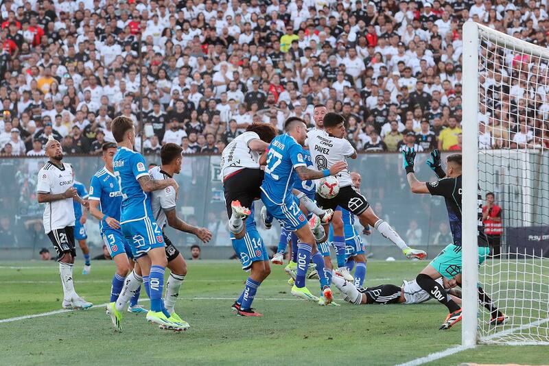 La U se ilusiona: ¿Qué tiene que demostrar para que le resten puntos a Colo Colo? Foto: Aton.