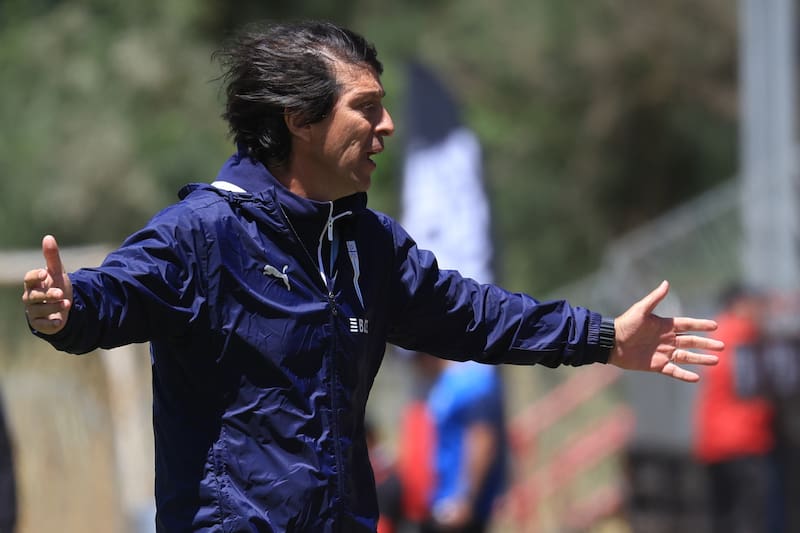 . Entrenador de Universidad Católica. Foto: Agencia Aton.