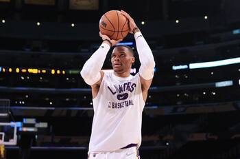 Russell Westbrook es la última estrella en quedar fuera por coronavirus