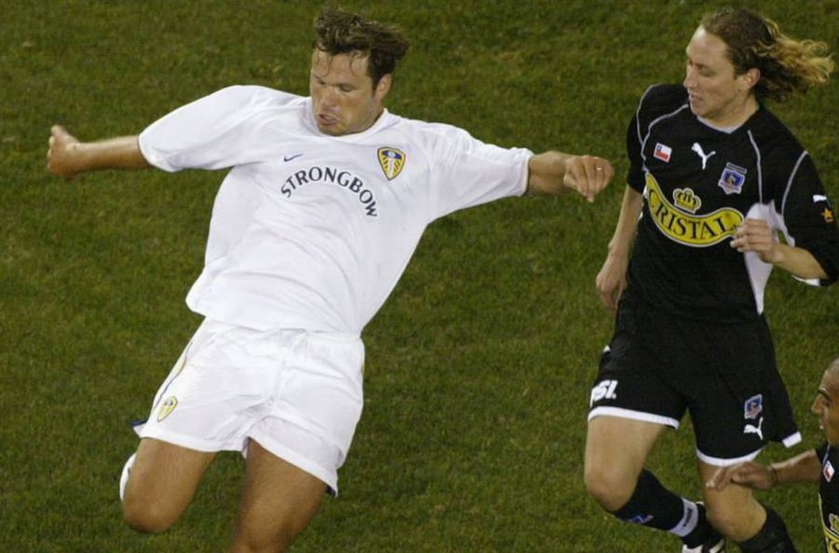 Con Huaiquipán como figura: El día que Colo Colo enfrentó al Leeds United