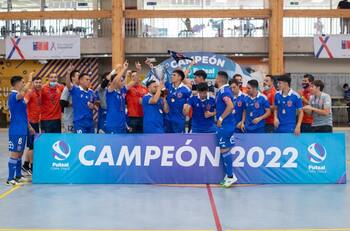 El primer trofeo del año: la U venció a Santiago Wanderers en penales y obtuvo la Copa Chile de futsal