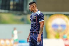 Goleador de Primera B sueña con La Roja: “Estoy tramitando la nacionalización”