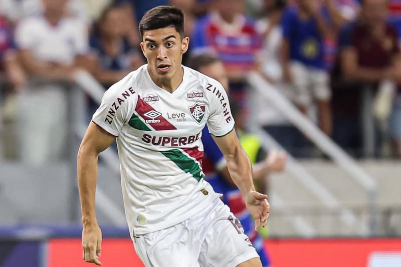 El volante paraguayo de 22 años lleva 13 partidos en total con Fluminense