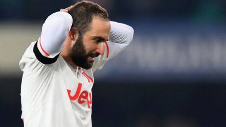 El drama de Gonzalo Higuaín: De goleador a ignorado por los clubes de Europa