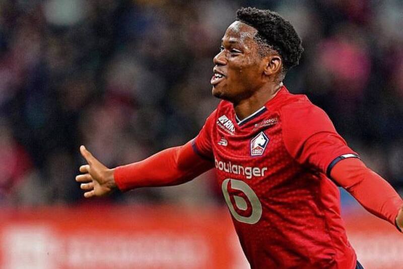 Jonathan David podría cumplir su sueño de niño en Barcelona. Foto: @CurialFCB