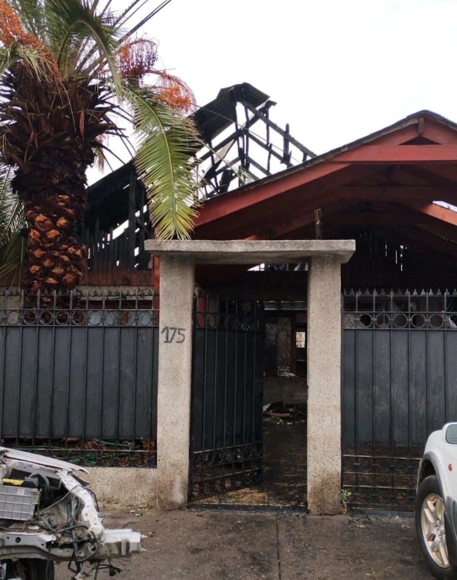 Así quedó la casa de Leonel Sánchez. Foto: radio ADN.