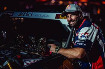 La felicidad de "Chaleco" López tras ganar su segundo Dakar: "Se lo dedico a todos los chilenos"