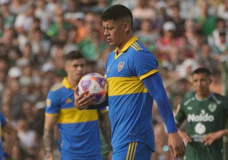 Salió del equipo titular por orden de la dirigencia. Créditos: @marcosrojo.