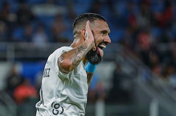 “Bienvenido a casa”: Ronnie Fernández volvió a Chile