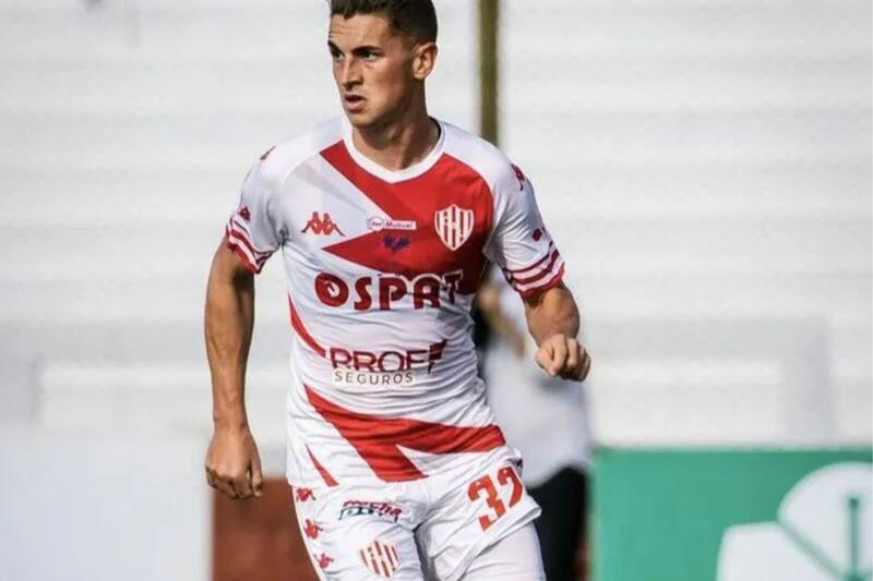 Marco Borgnino, el nuevo refuerzo de Cobreloa, en su paso por Unión de Santa Fe.