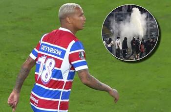 Deyverson se toma para el chiste la invasión de los hinchas de Colo Colo