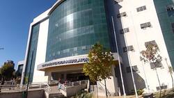 Encontraron muerto a funcionario del Hospital Regional de Concepción al interior de un baño del recinto