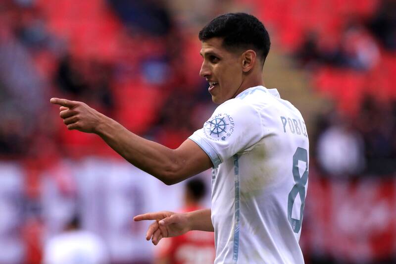 Israel Poblete es el mediocampista todo terreno que tiene Álvarez. Foto: Aton.