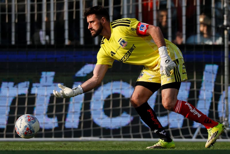 El portero fue la gran figura de Colo Colo ante Coquimbo Unido. Foto: Agencia Aton.