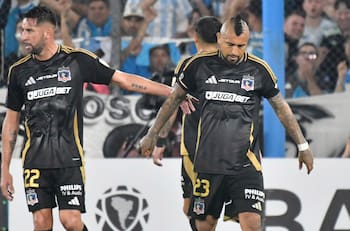 Apuntan con todo a Vidal por el pésimo momento de Colo Colo: “Cuando más lo necesitó el club...”