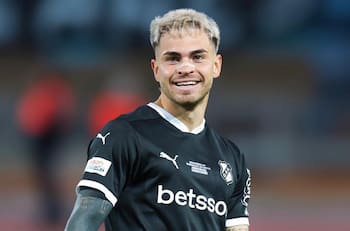 ¿Quién es Thiago Nuss, el delantero argentino que juega en Grecia y suena en Colo Colo?