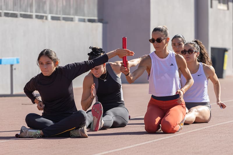 "Creo que lo tenemos todo porque estamos demasiado sincronizadas. Nos conocemos muchísimo, sabemos cómo parte una, cómo llega la otra para entregar", apunta Jiménez.
