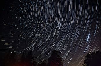 ¿Cuándo se verá la próxima lluvia de estrellas en Chile? Sigue estos concejos para prepararte y maravillarte con el espectáculo