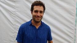 Alfredo Pemjean, psiquiatra acusado de abuso por Nicolás Poblete, rompió el silencio y llamó al actor a denunciarlo