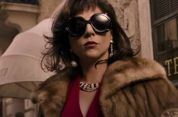 Lady Gaga se roba las miradas con elegantes atuendos en primer trailer de "House of Gucci"