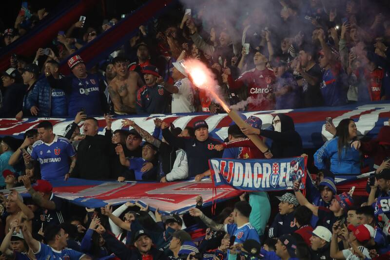 Hinchas de la U.