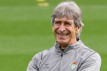 Extraña a Manuel Pellegrini: exjugador del Betis no suma minutos y fue borrado de la Selección Argentina