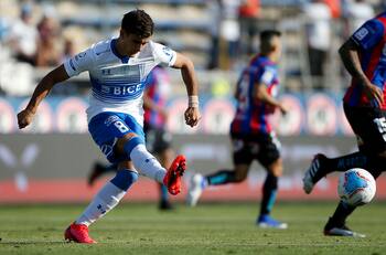 Otro líder de la UC: Saavedra es el jugador más preciso del torneo