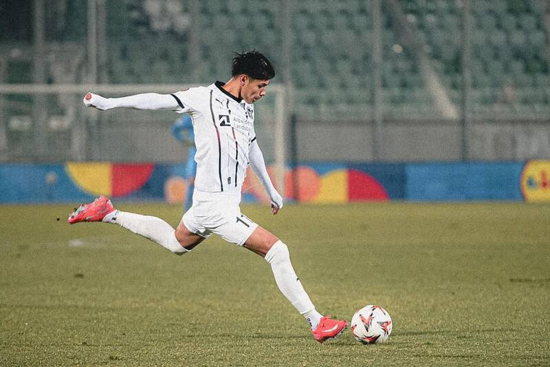 en el golazo que convirtió hoy. Foto: Instagram Midtjylland.