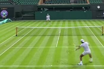 VIDEO | Histórico: Rafael Nadal y Matteo Berrettini entrenaron por primera vez en la cancha principal de Wimbledon antes del inicio torneo