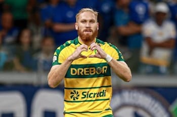 Atentos en Colo Colo: el club brasileño que se metió en la pelea por Isidro Pitta