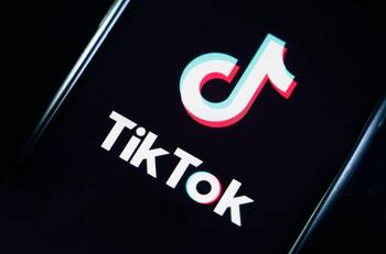 Tiktok bloqueará todas las cuentas de menores de 13 años en Italia después de la muerte de una niña de 10 años