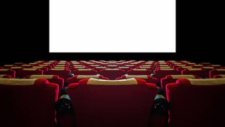 Caja 18 tiene increíbles descuentos en reconocido cine del país: así puedes conseguir entradas por $3.200