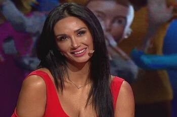 Pamela Díaz casi se "desmaya" con test rápido de Covid